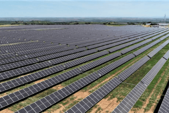 Solar Steel firma un acuerdo para el suministro de 82 MW de seguidores solares en España